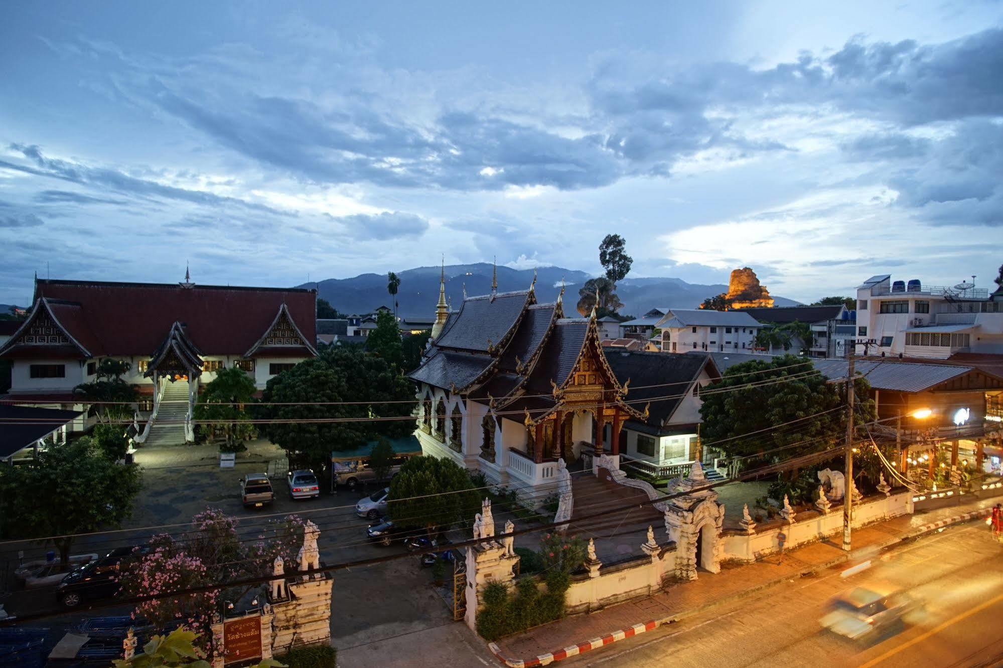 Makkachiva Otel Chiang Mai Dış mekan fotoğraf